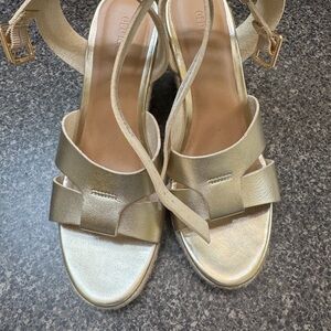 Old Navy Gold Wedge Sandals Strappy Design